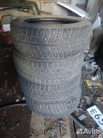 Kumho I'Zen KW22 205/60 R16