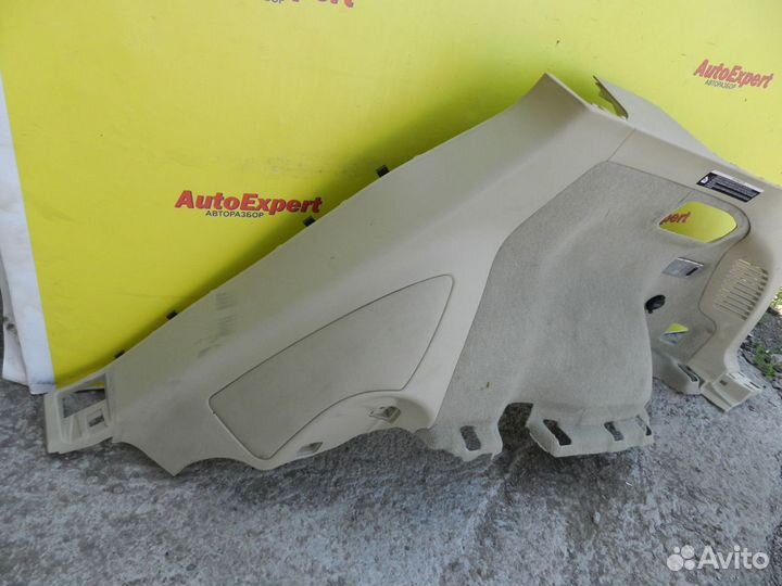 Обшивка багажника правая Infiniti QX70/FX35 S51