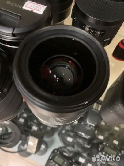 Объектив Samyang AF 35mm f/1.4 FE Sony E