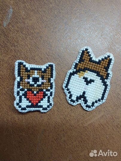 Значки Брелки