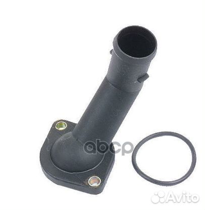 Фланец системы охлаждения 06A121121C VAG