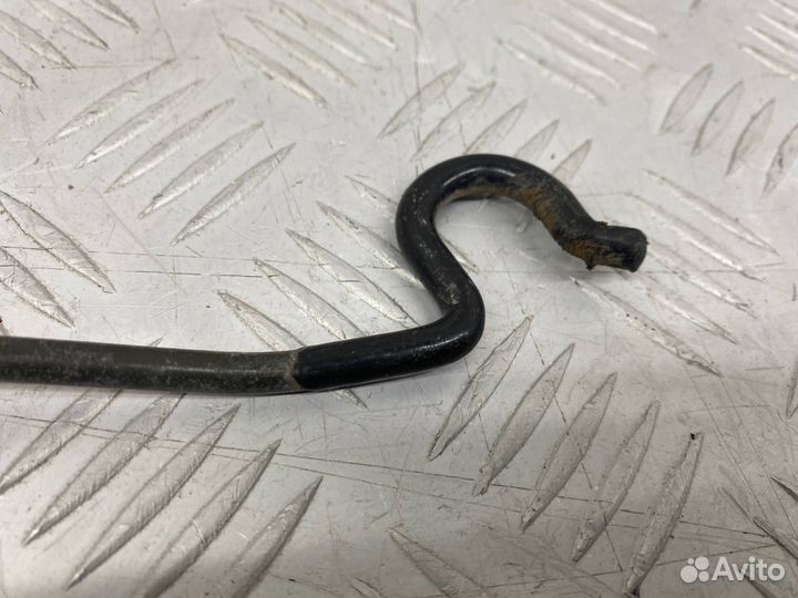 Б/У Держатель капота передний Mazda Demio 1 DW3W