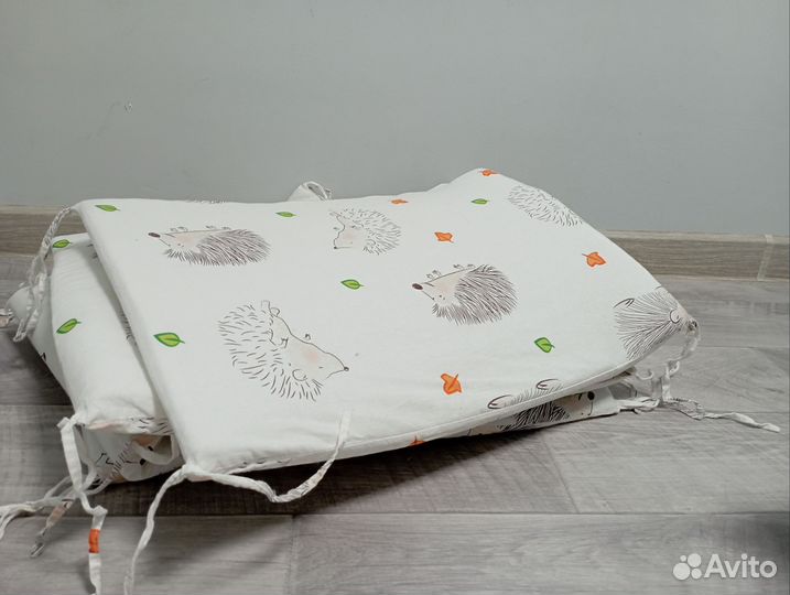 Бортики в детскую кроватку