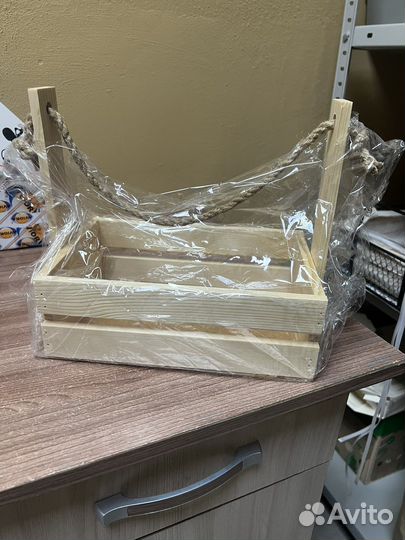 Ящик деревянный подарочный