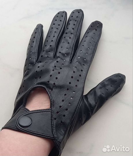Перчатки кожанные с перфорацией