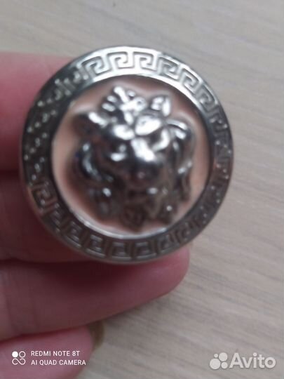 Винтаж Пуговица Версаче