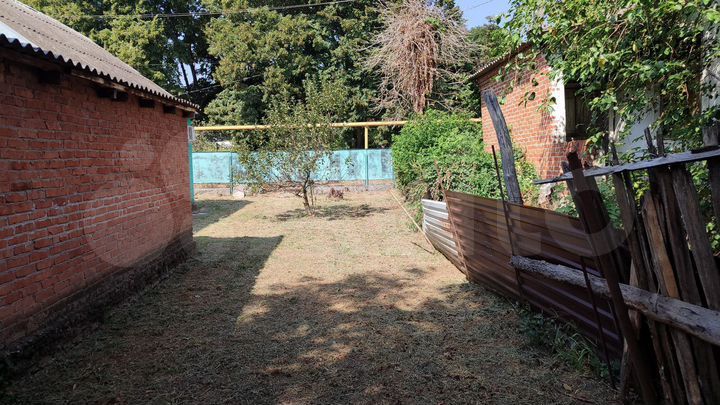 Дом 37 м² на участке 13,9 сот.