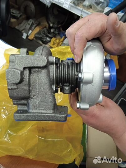 Турбина (турбокомпрессор) J56G двигателя Yuchai YC