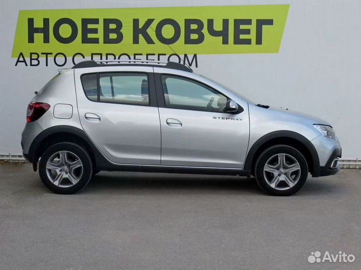 Renault Sandero Stepway 1.6 МТ, 2021, 21 900 км