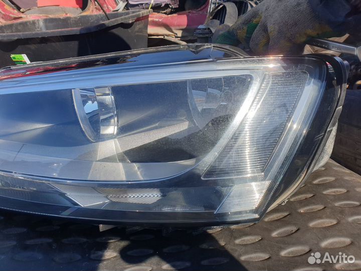Фара левая VW Jetta VI Джетта 6 Галоген оригинал