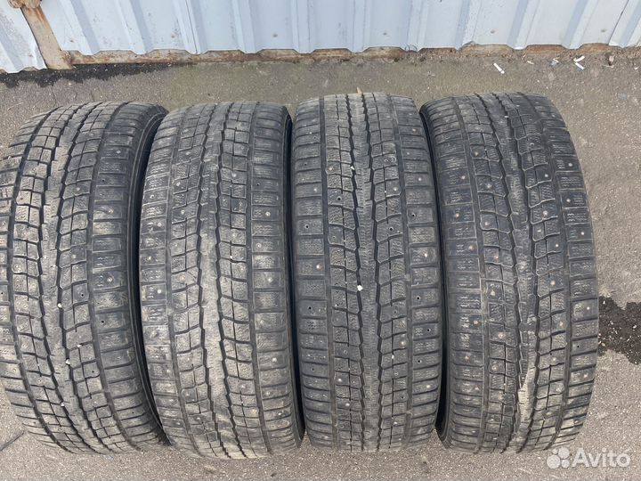 Dunlop SP Winter Ice 01 205/55 R16