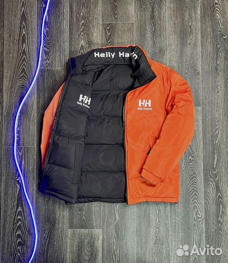 Осенняя куртка Helly hansen