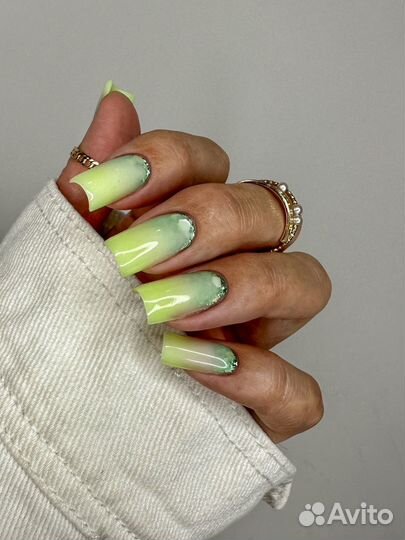 Маникюр, наращивание ногтей