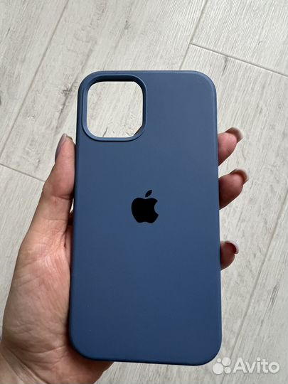 Чехол на iPhone 12 pro