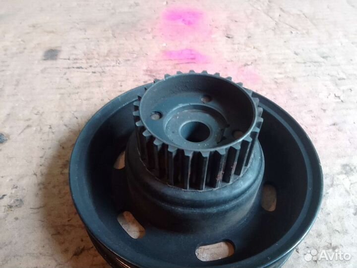 Шестерня коленвала 1.6 AKL Skoda Octavia
