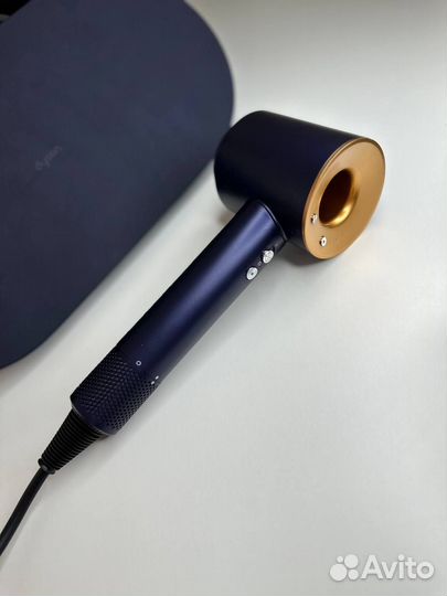 Фен Dyson HD15 (Новейшая модель с новой насадкой)