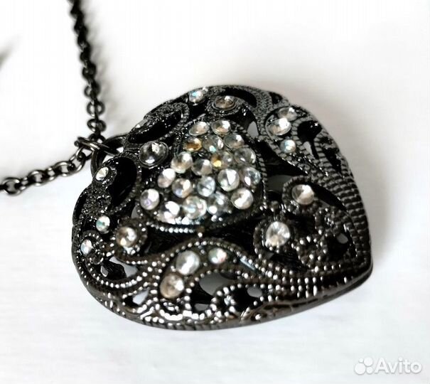 Кулон на цепочке, бижутерия