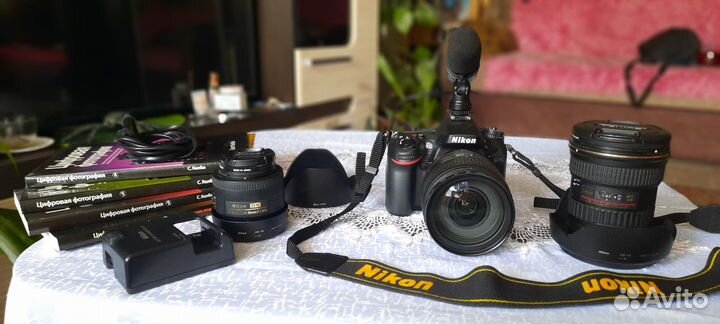 Зеркальная камера Nikon