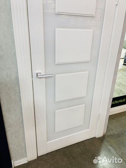 Дверь межкомнатная белая