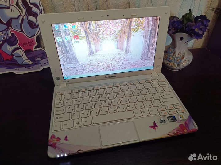 Нетбук Lenovo с сумкой