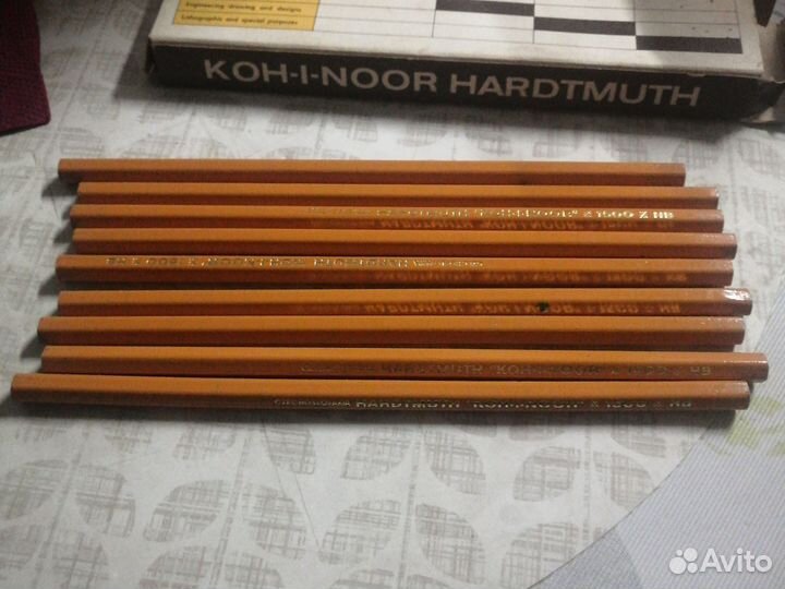 Набор карандашей Кох и ноор