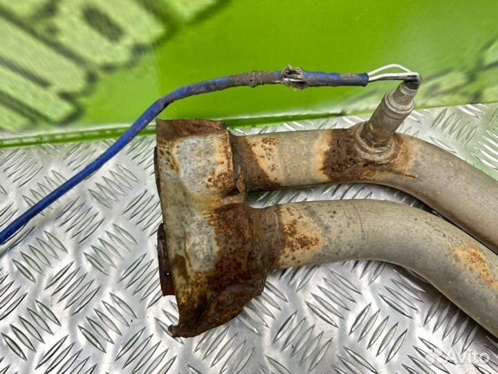 Штаны глушителя Mercedes-Benz W124 M103 3.0 1986