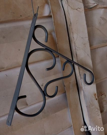 Вешалка для цветов