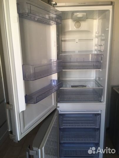 Холодильник б/у