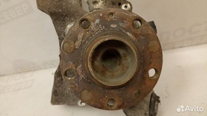 Кулак поворотный задний правый Audi A6 C6 BDW 2006