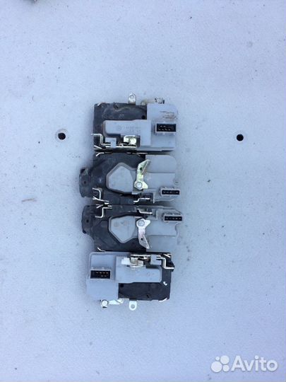 Калина гранта замок двери