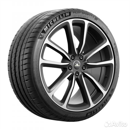 Michelin Pilot Sport 4 S 275/30 R21 98Y