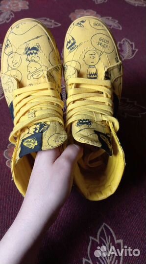 Кроссовки для девочки