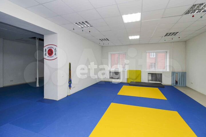 Продам помещение свободного назначения, 193.5 м²