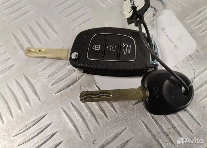 Ключ зажигания Hyundai Solaris / Хендай Солярис