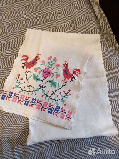 Старинное домотканное полотенце с вышивкой