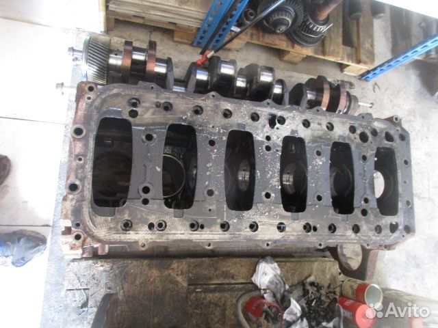 Блок двигателя Iveco Stralis