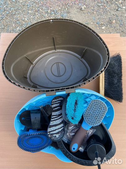 Ящик с щетками Fouganza