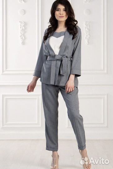 Костюм женский тройка