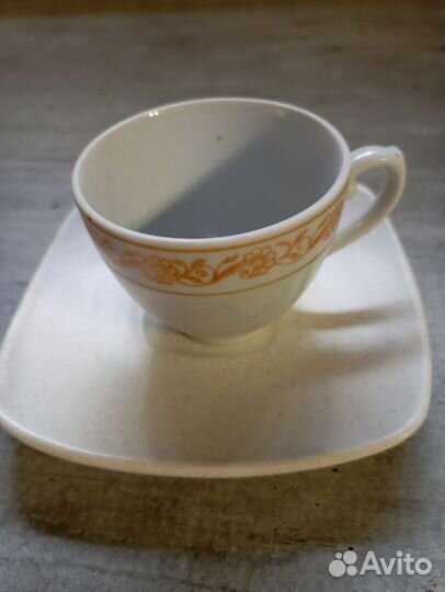 Чашка с блюдцем