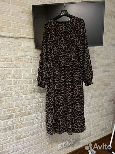 Платье H&M 46-48