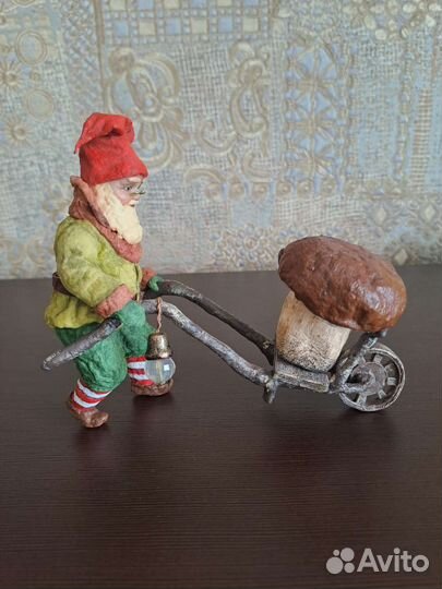 Ватная игрушка. Гном с грибом