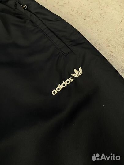 Спортивный костюм Adidas в стиле ретро красный