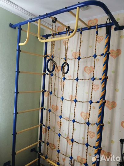 Спортивный турник для детей