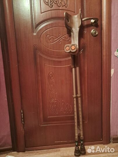 Костыли под локоть