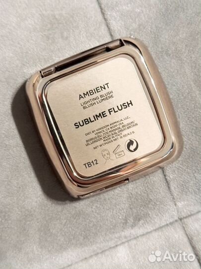 Румяна Hourgalss Sublime flush