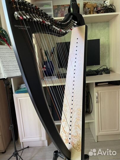 Арфа леверсная 27-струнная в аренду
