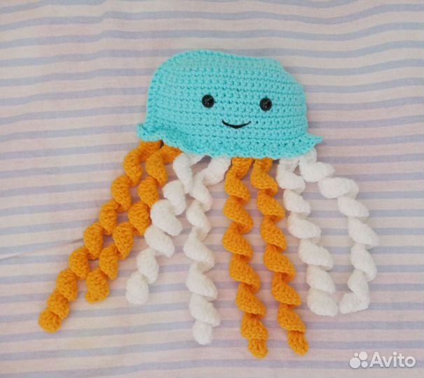 Вязаная игрушка