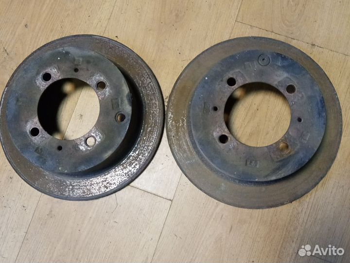 Задние тормозные диски Мitsubishi Lancer9