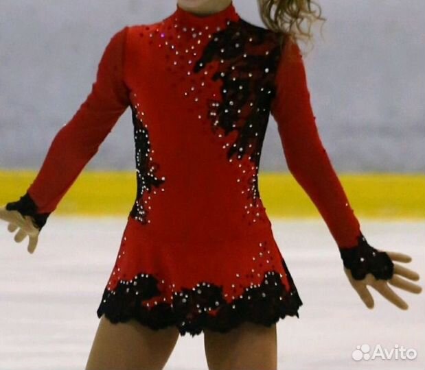 Костюм для фигурного катания 134-145