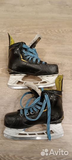 Коньки хоккейные детские 33 размер bauer supreme